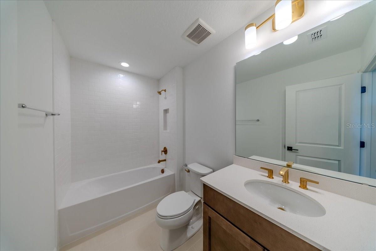 Image 47 of 73 For 1850 Falconhurst Lane