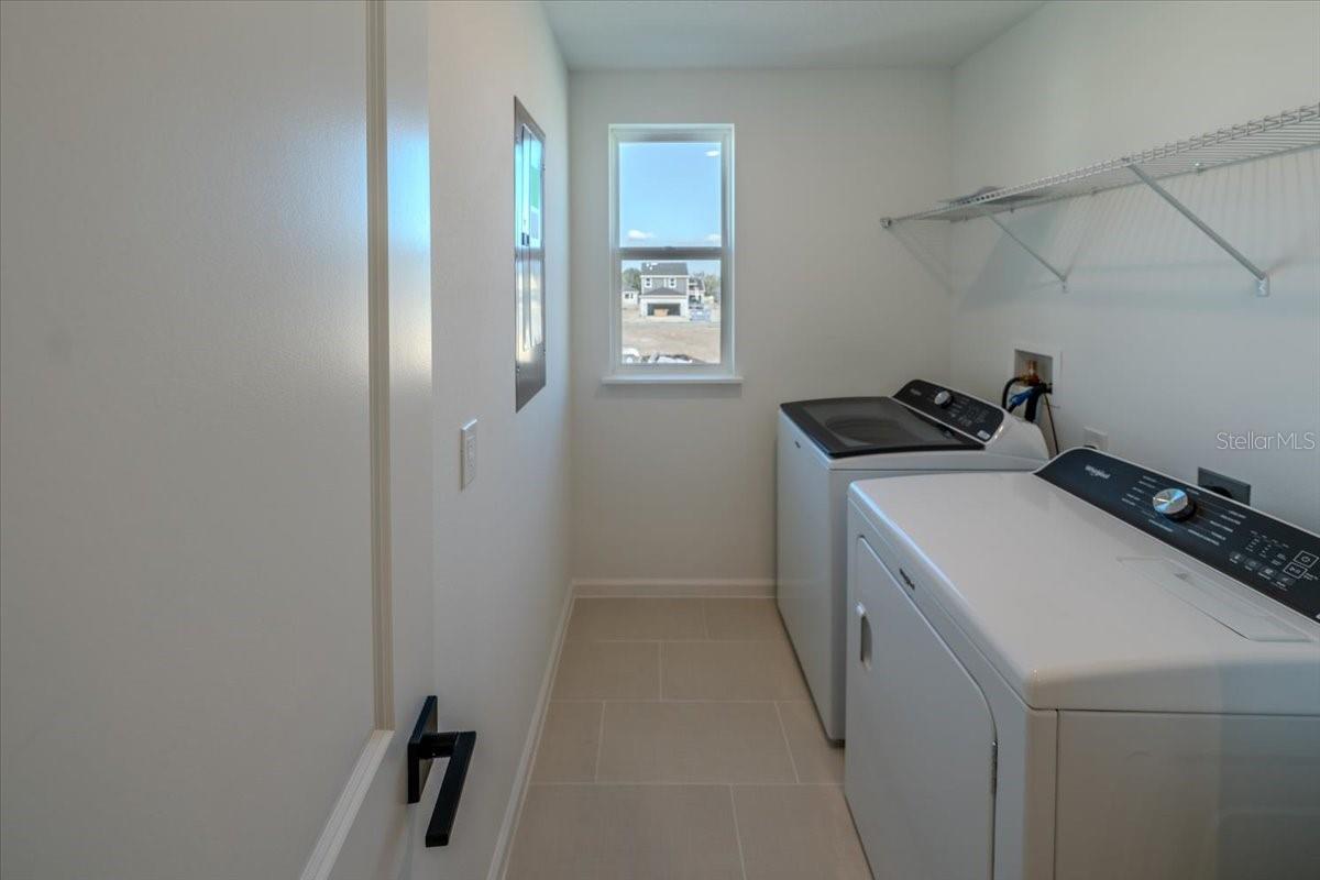 Image 49 of 73 For 1850 Falconhurst Lane