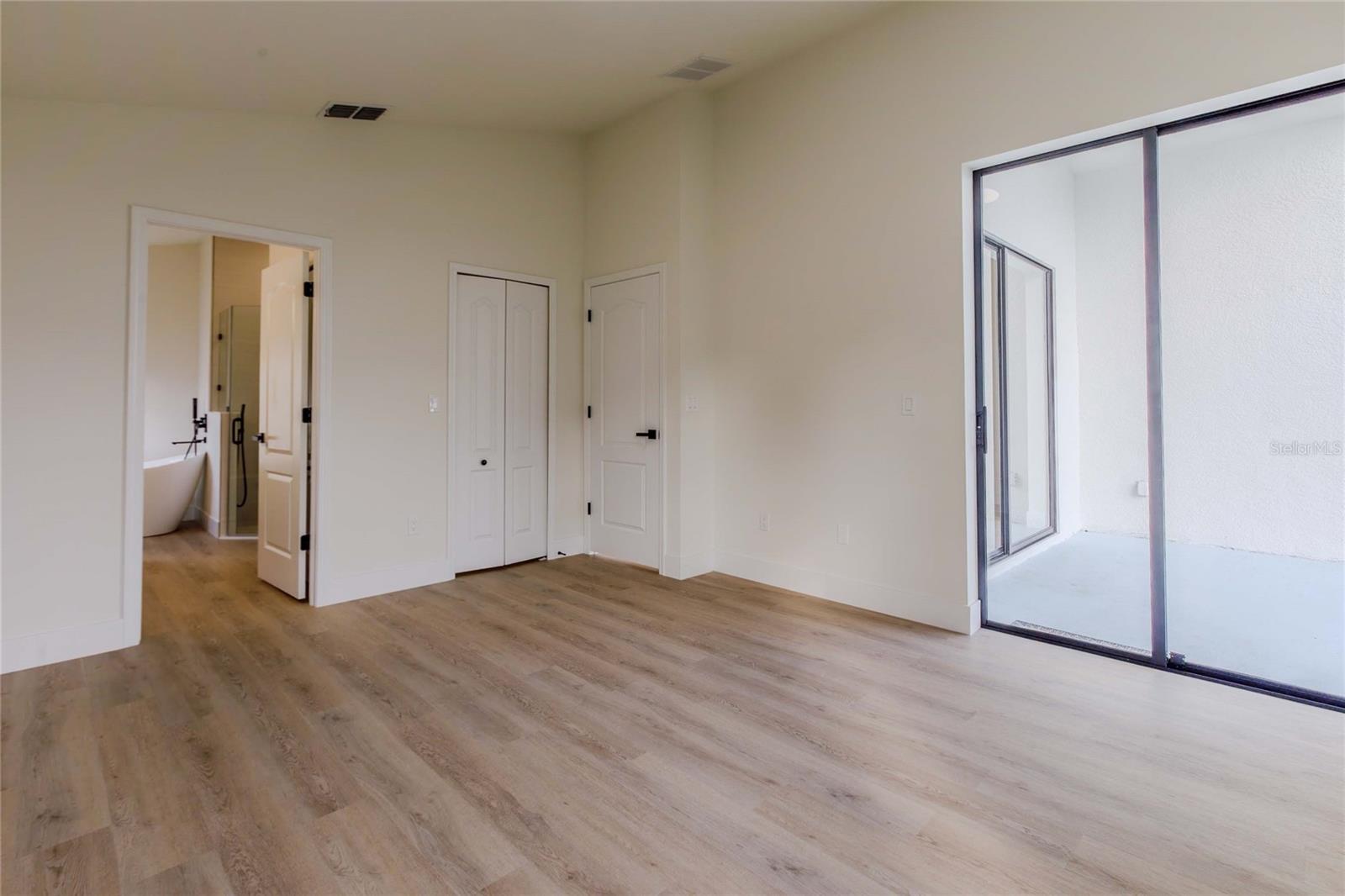 Image 19 of 38 For 30942 Baclan Drive