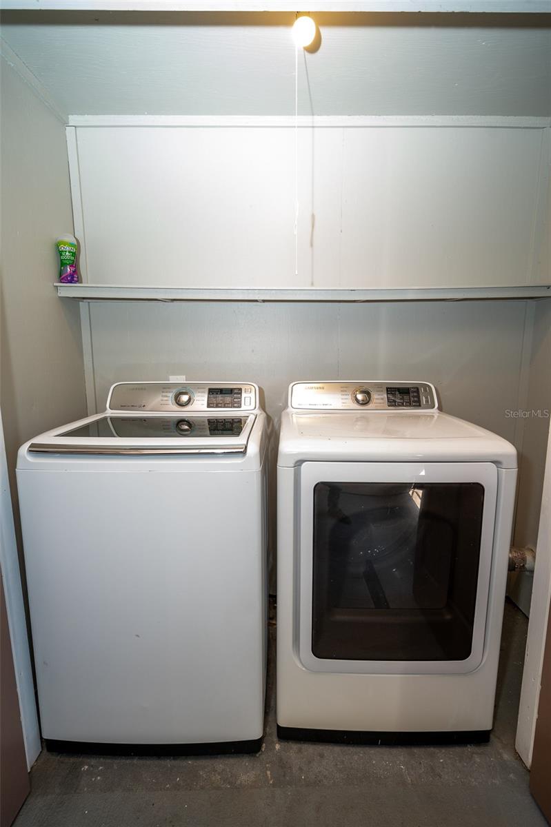 Image 17 of 27 For 2022 Ludlow Lane 2022