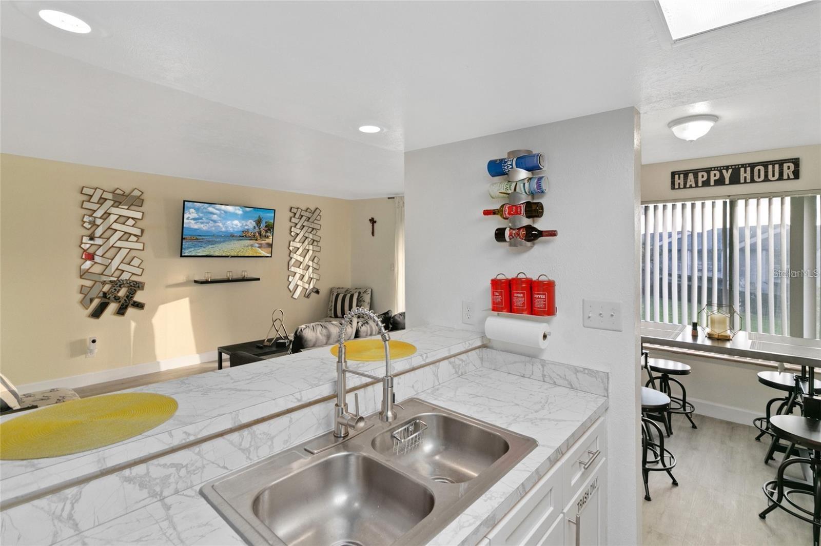 Image 4 of 27 For 2022 Ludlow Lane 2022