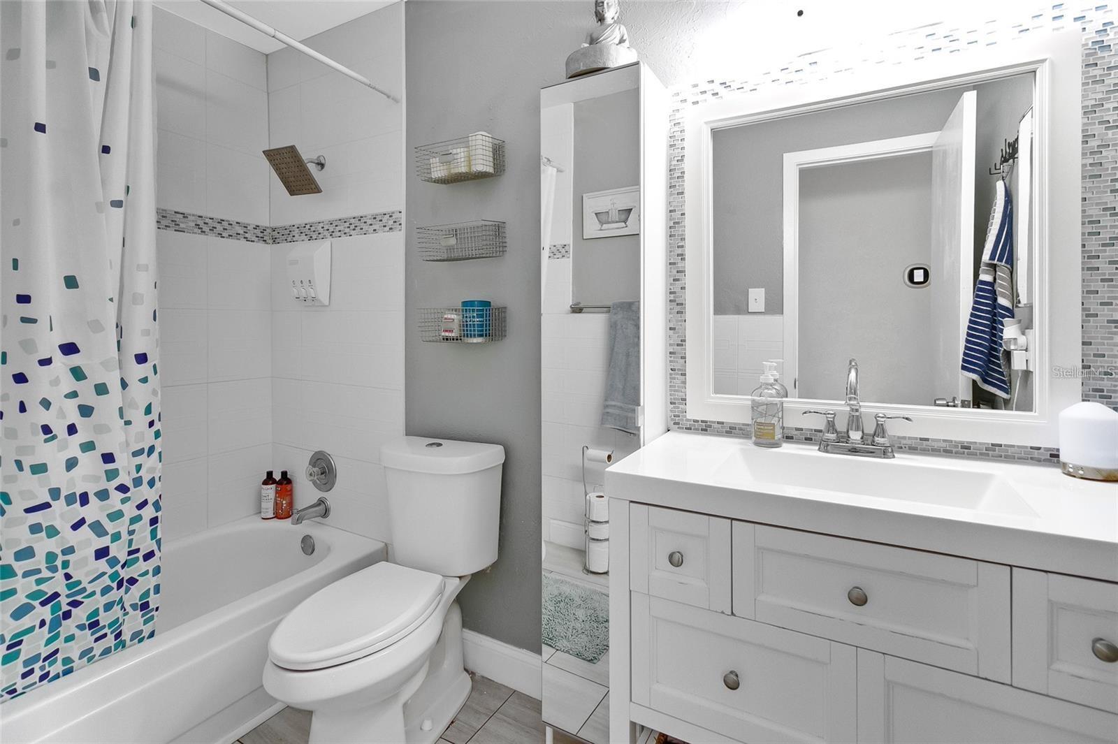 Image 8 of 27 For 2022 Ludlow Lane 2022