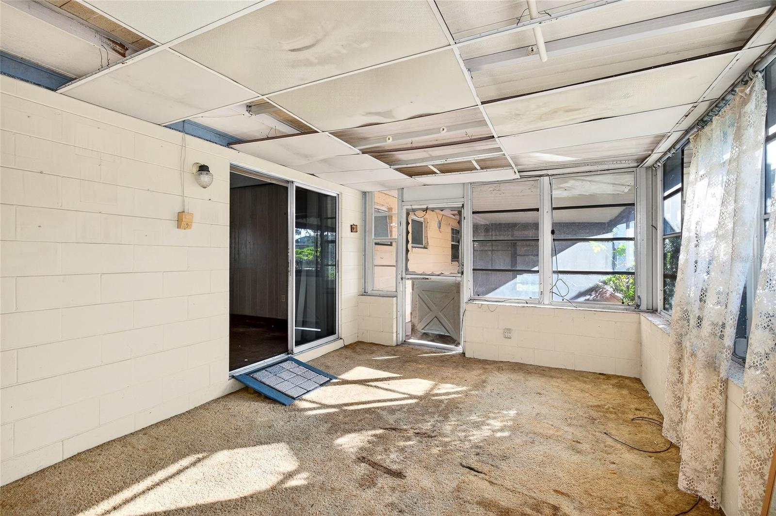 Image 16 of 24 For 2104 38th Avenue