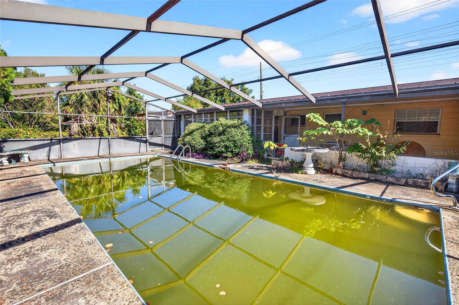 Image 20 of 24 For 2104 38th Avenue