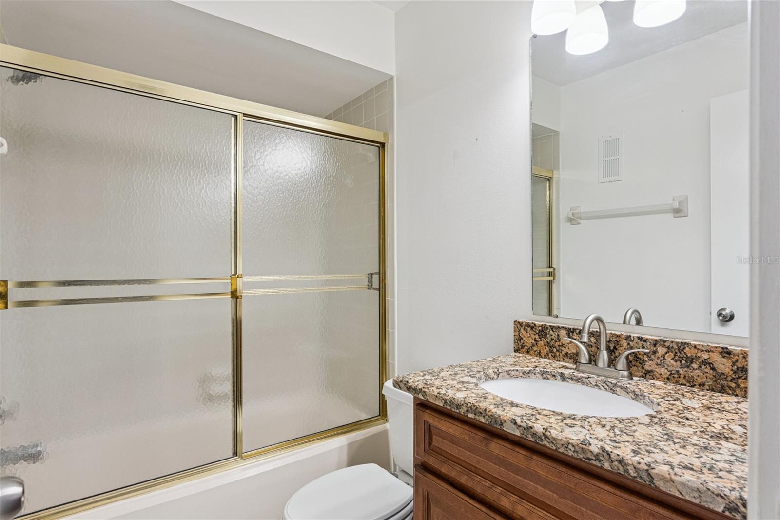 Image 11 of 27 For 3210 Candle Ridge Drive 203