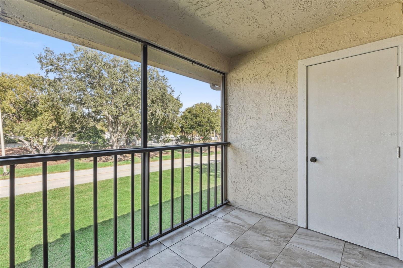 Image 13 of 27 For 3210 Candle Ridge Drive 203