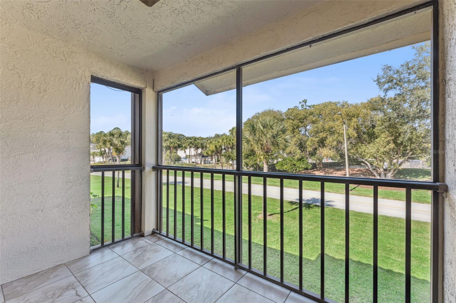 Image 14 of 27 For 3210 Candle Ridge Drive 203