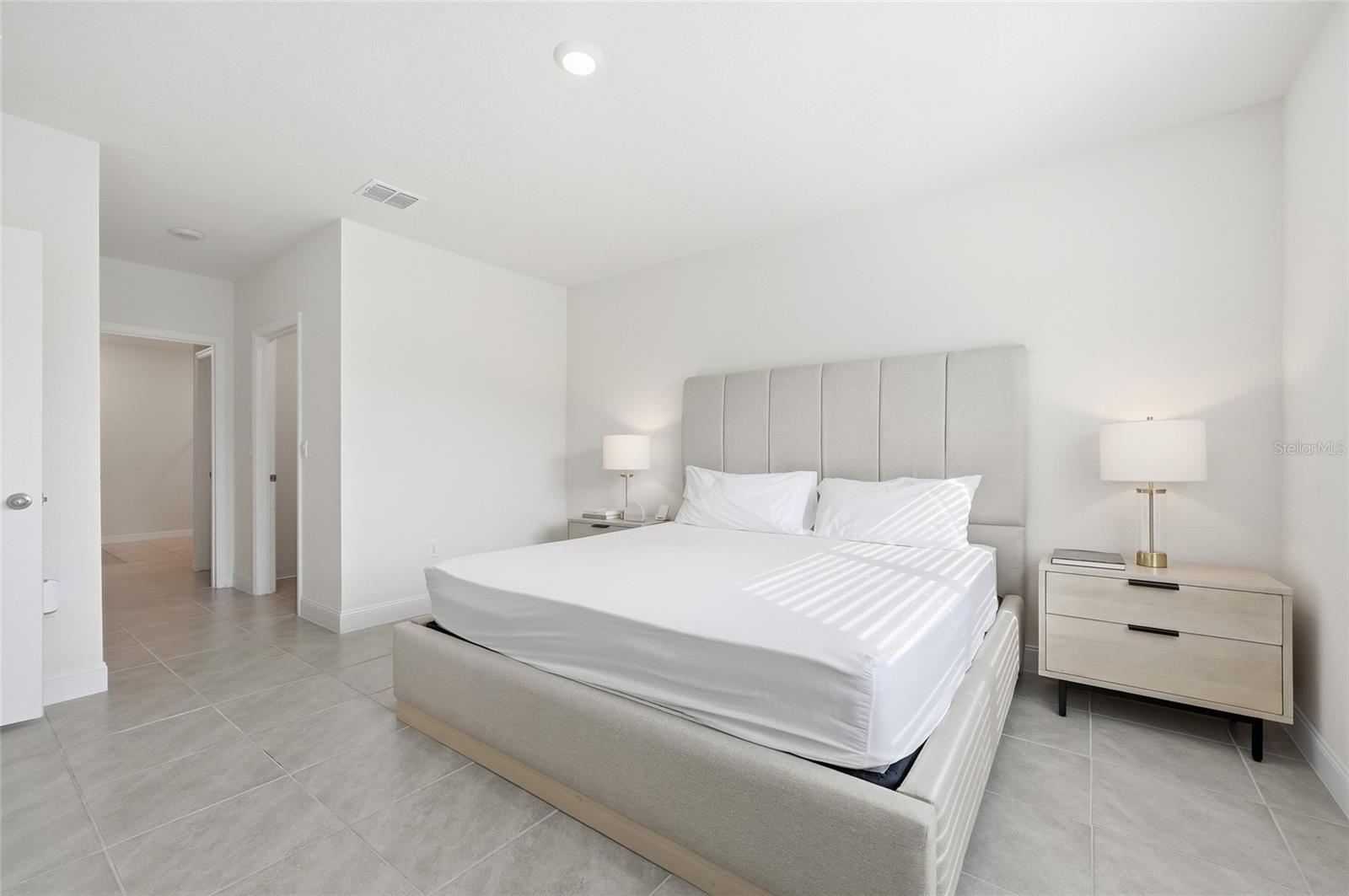 Image 13 of 20 For 3341 Eastgrove Terrace