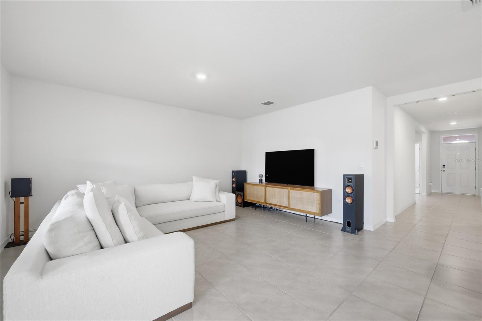 Image 7 of 20 For 3341 Eastgrove Terrace