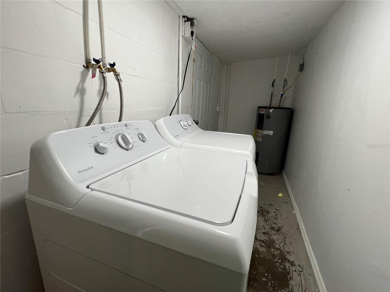 Image 8 of 8 For 2120 10th Street