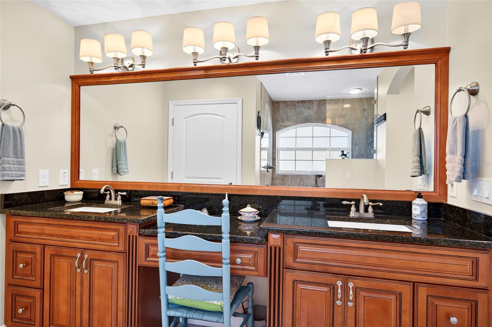 Image 13 of 68 For 7420 117th Terrace