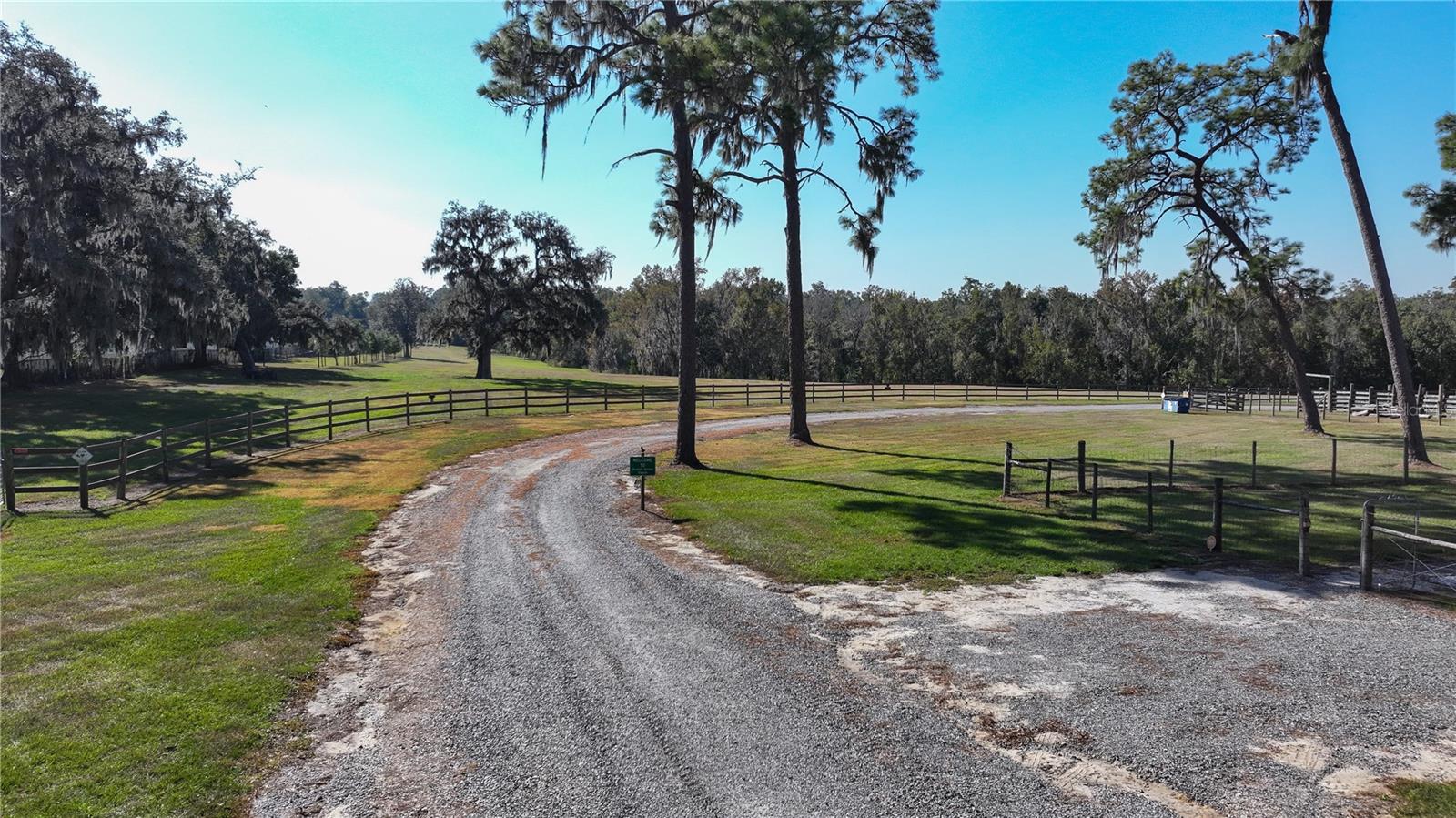 Image 17 of 45 For 3182 Indian Ridge Place