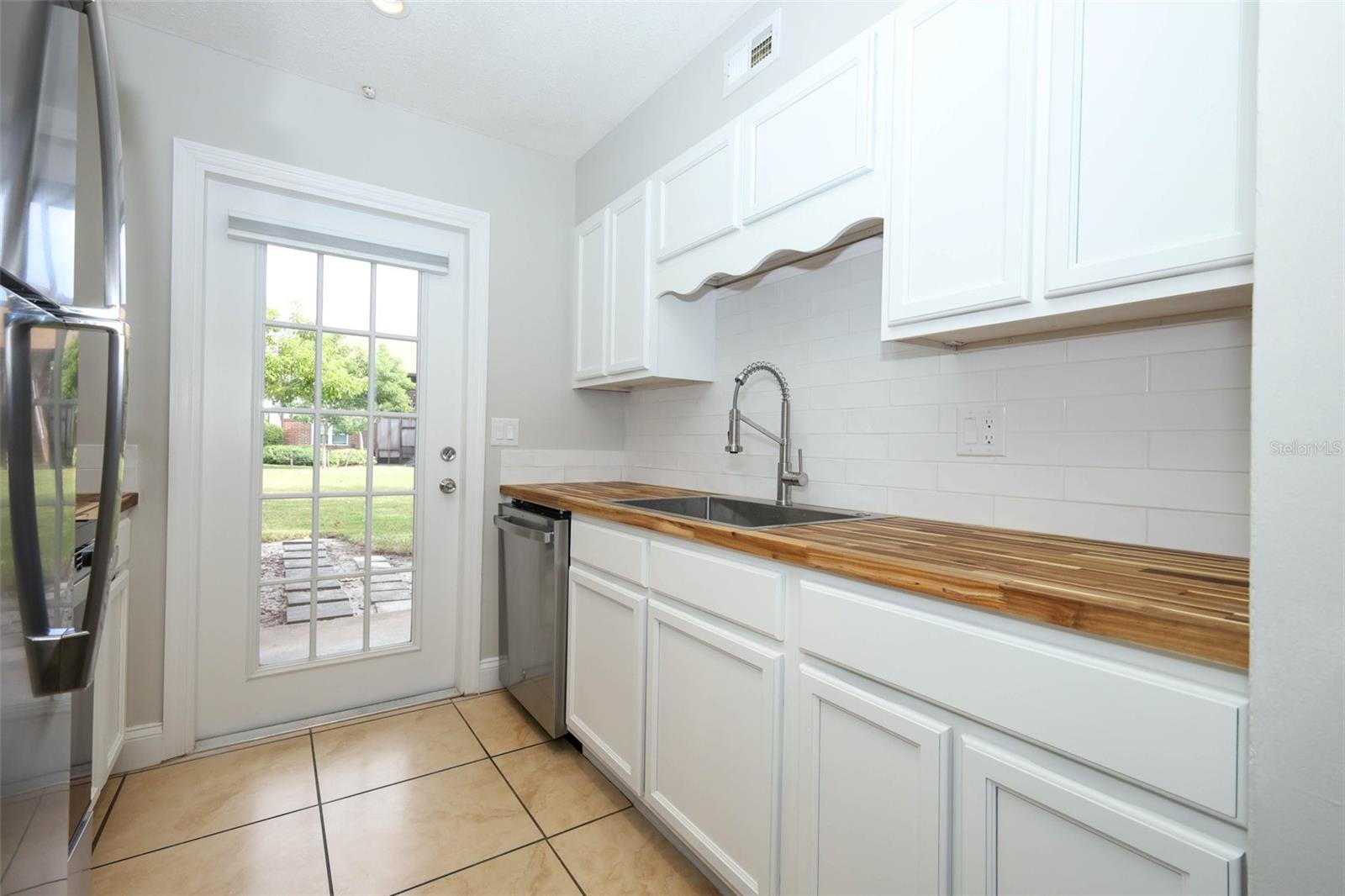 Image 12 of 41 For 5301 Hansel Avenue A17