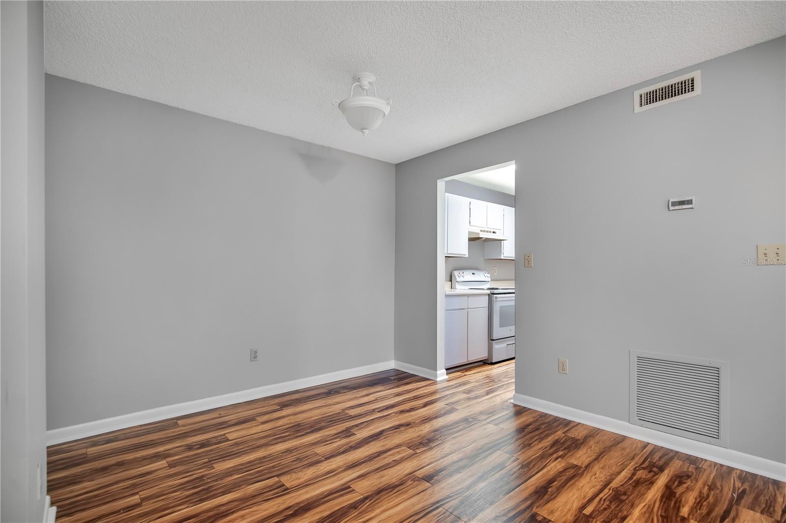 Image 4 of 16 For 3600 Sable Palm Lane 10e