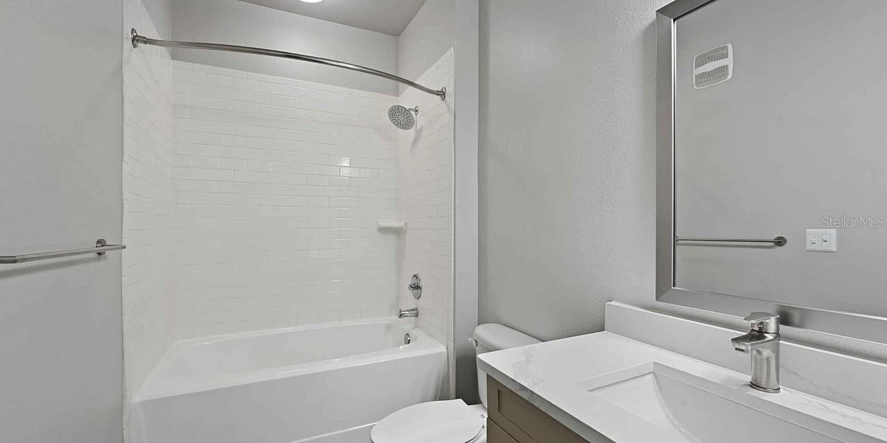 Image 13 of 42 For 776-2 Orange Avenue