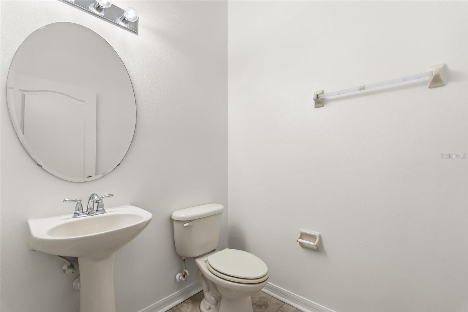 Image 13 of 41 For 13156 Moro Court