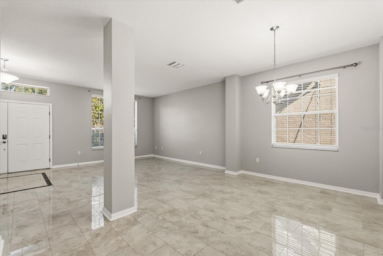 Image 6 of 41 For 13156 Moro Court