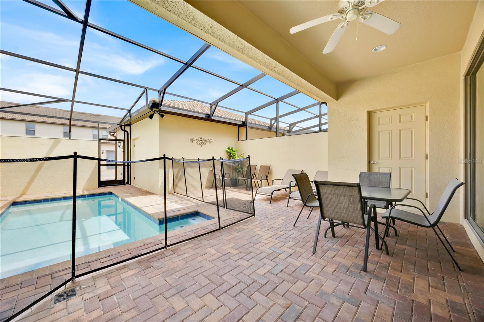 Image 30 of 43 For 8952 Adriatico Lane