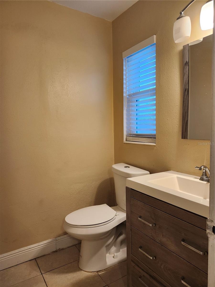 Image 8 of 18 For 4728 Okeefe Street