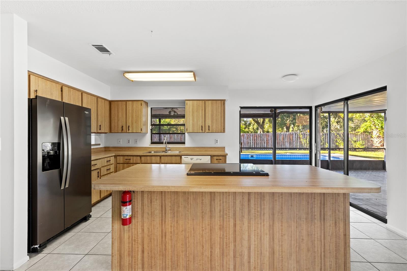 Image 12 of 44 For 2796 Shadybranch Drive