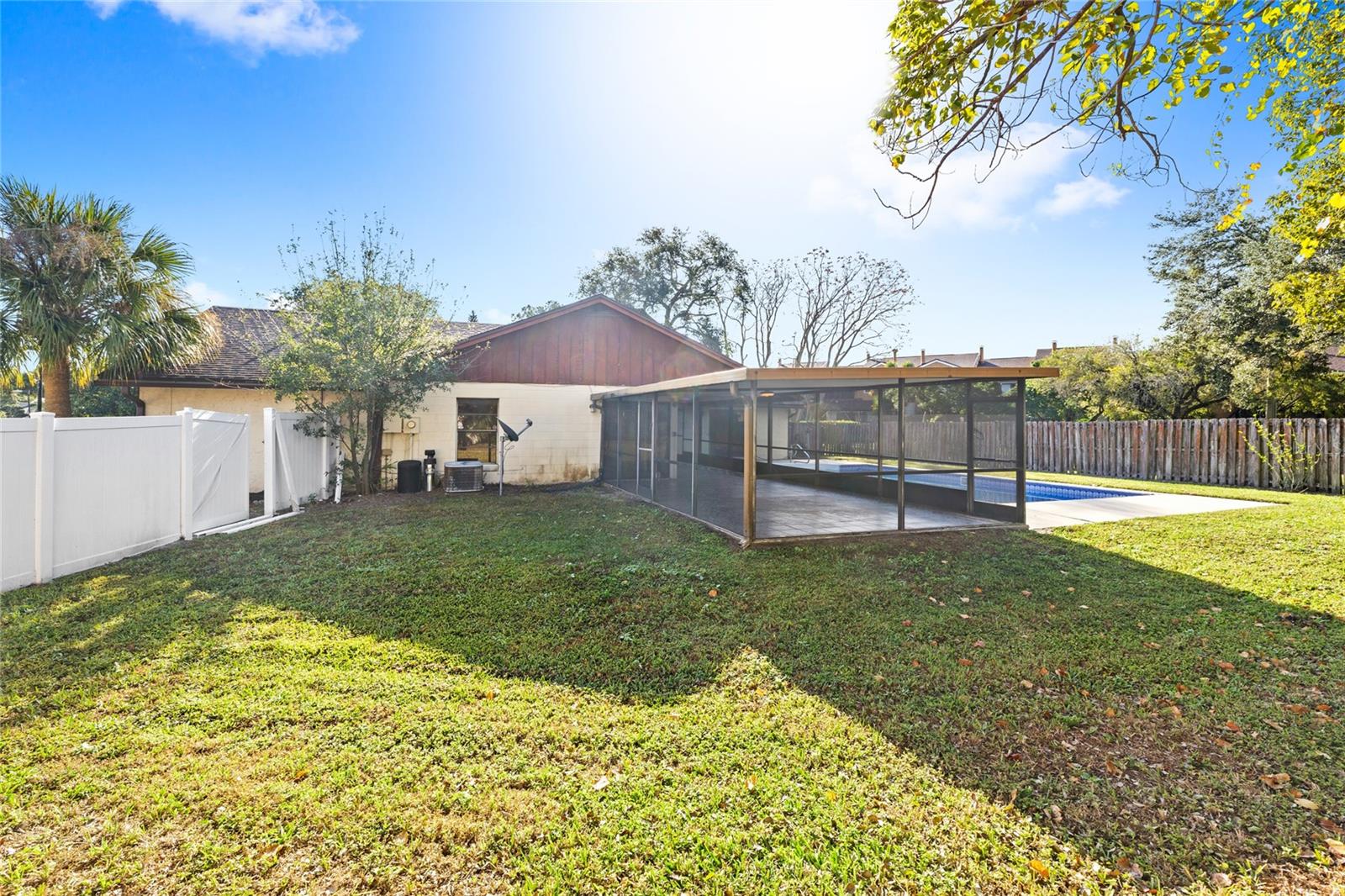 Image 29 of 44 For 2796 Shadybranch Drive