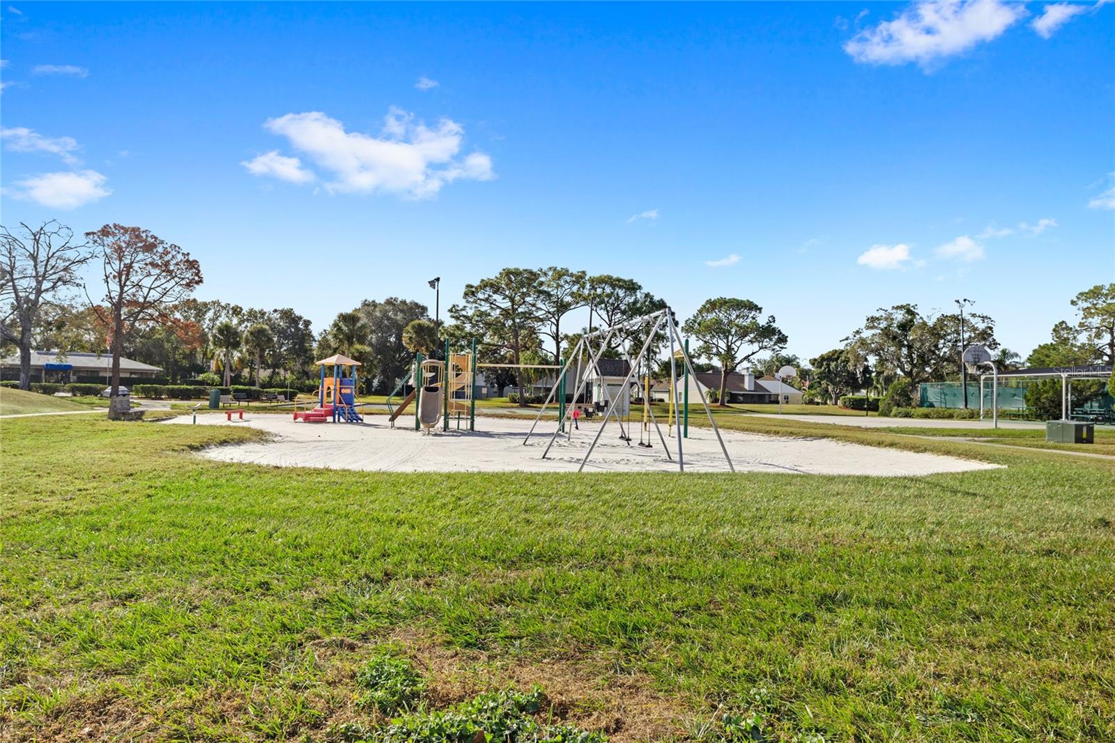 Image 38 of 44 For 2796 Shadybranch Drive