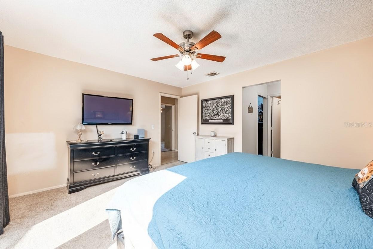 Image 13 of 27 For 3070 Curry Woods Drive