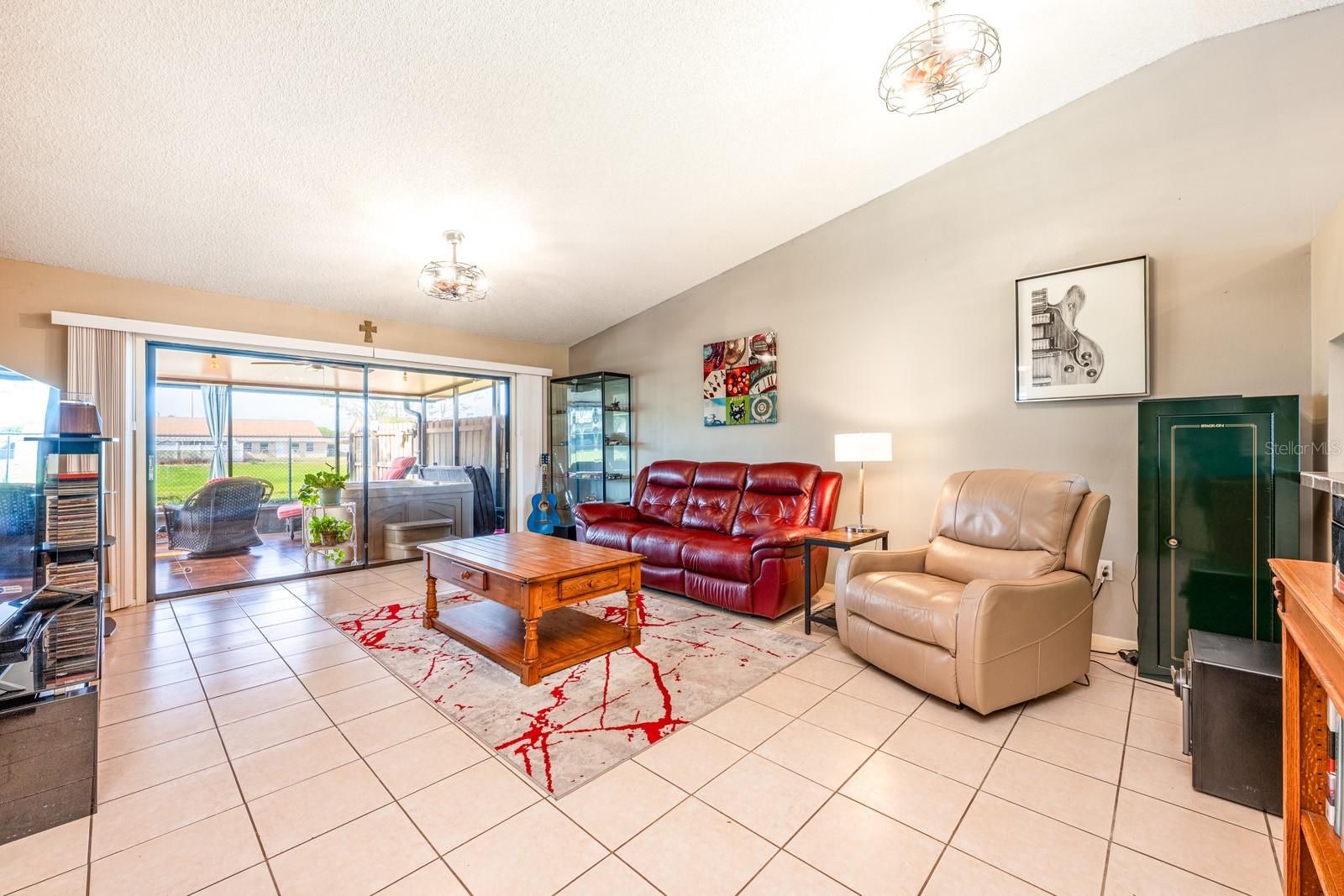 Image 6 of 27 For 3070 Curry Woods Drive