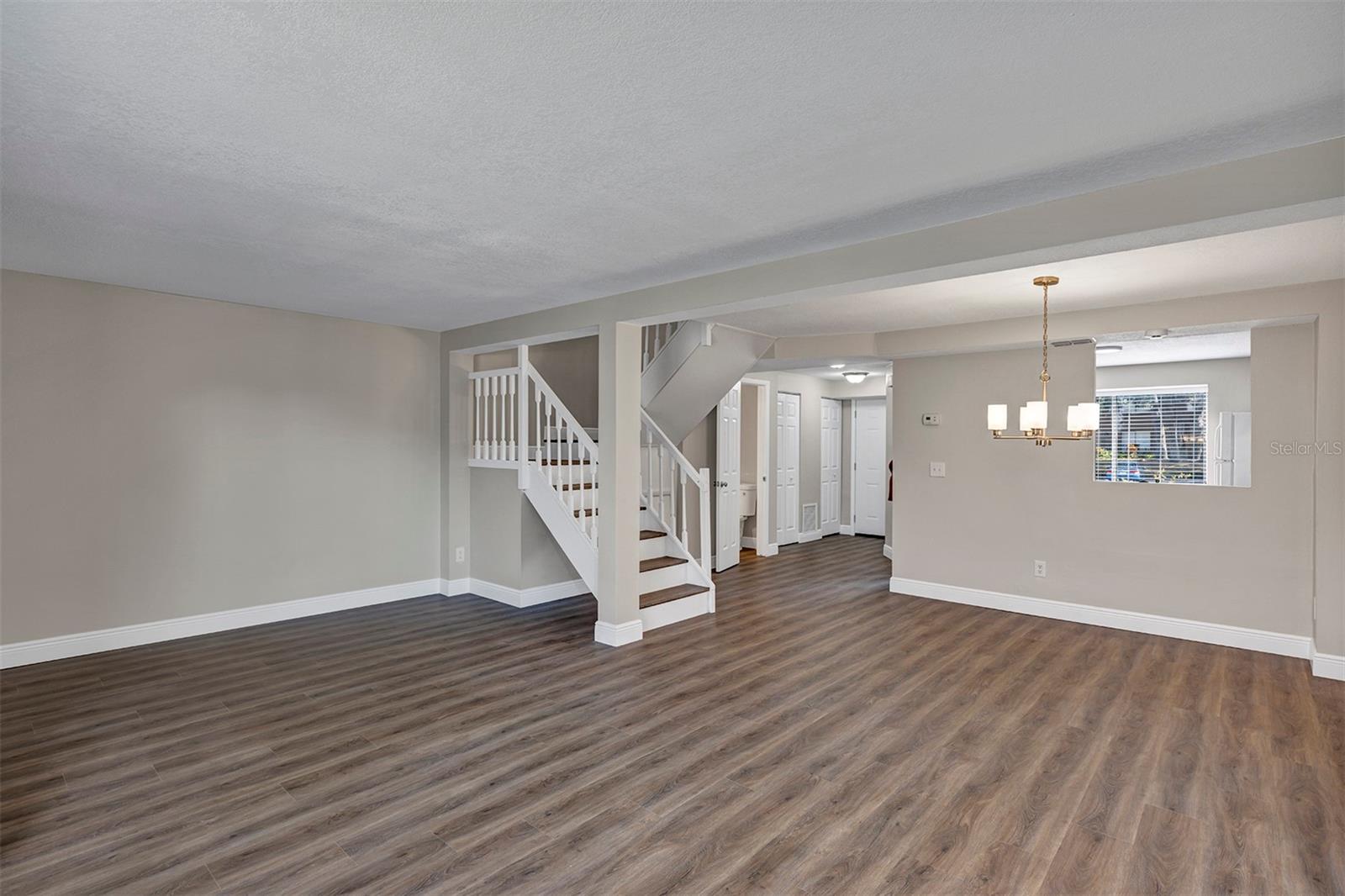 Image 14 of 28 For 4904 Silver Oaks Village C