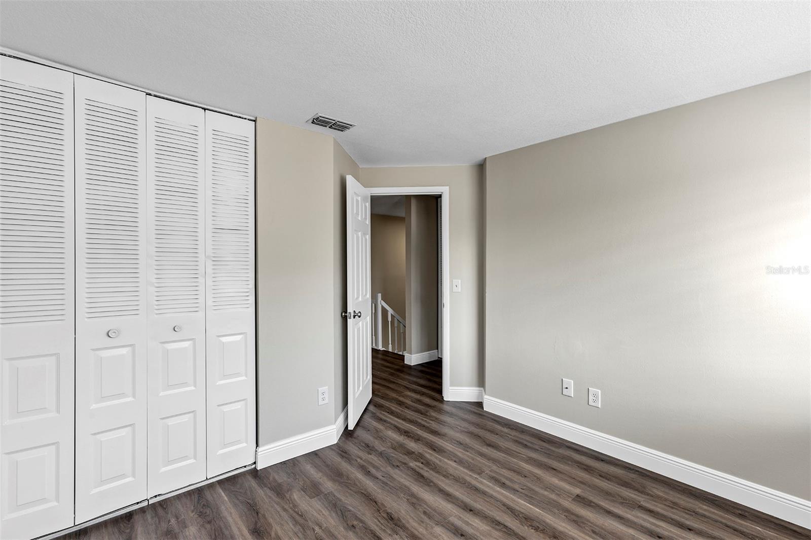 Image 23 of 28 For 4904 Silver Oaks Village C