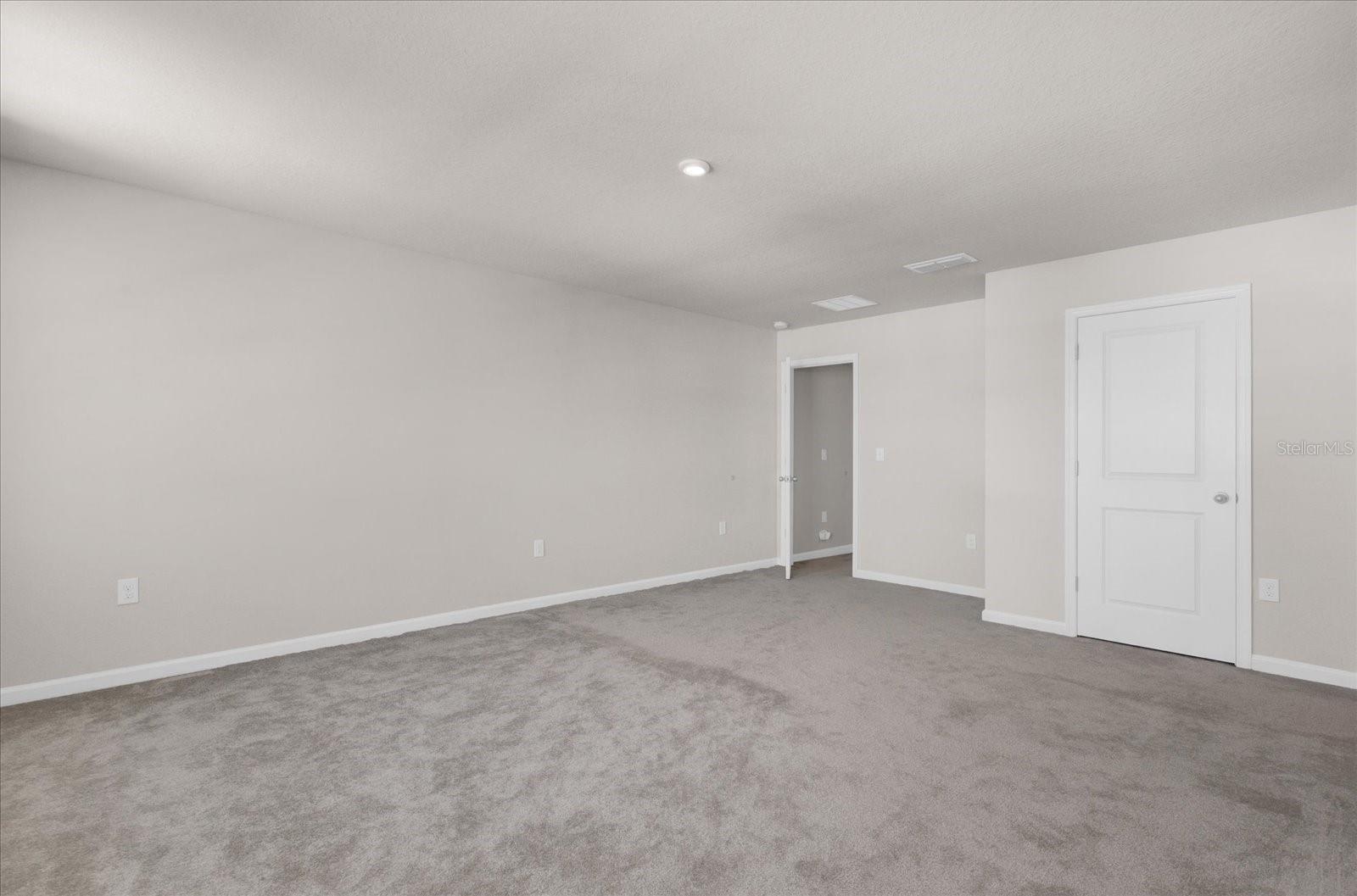 Image 19 of 38 For 718 Eagle Landing Boulevard