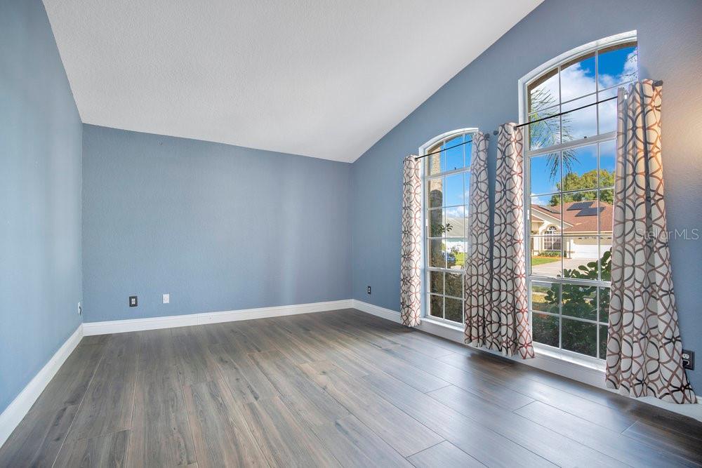 Image 11 of 50 For 505 Hallowell Circle