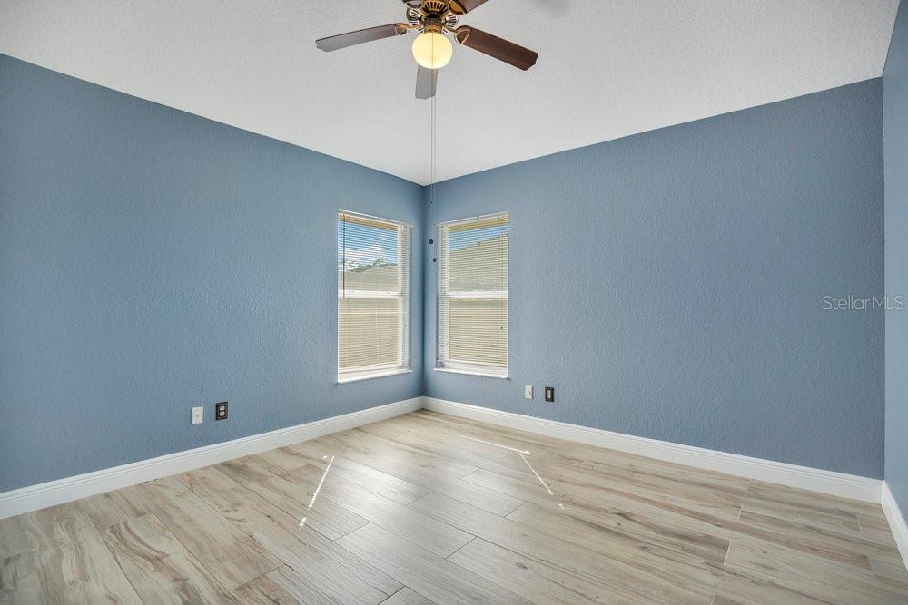 Image 26 of 50 For 505 Hallowell Circle