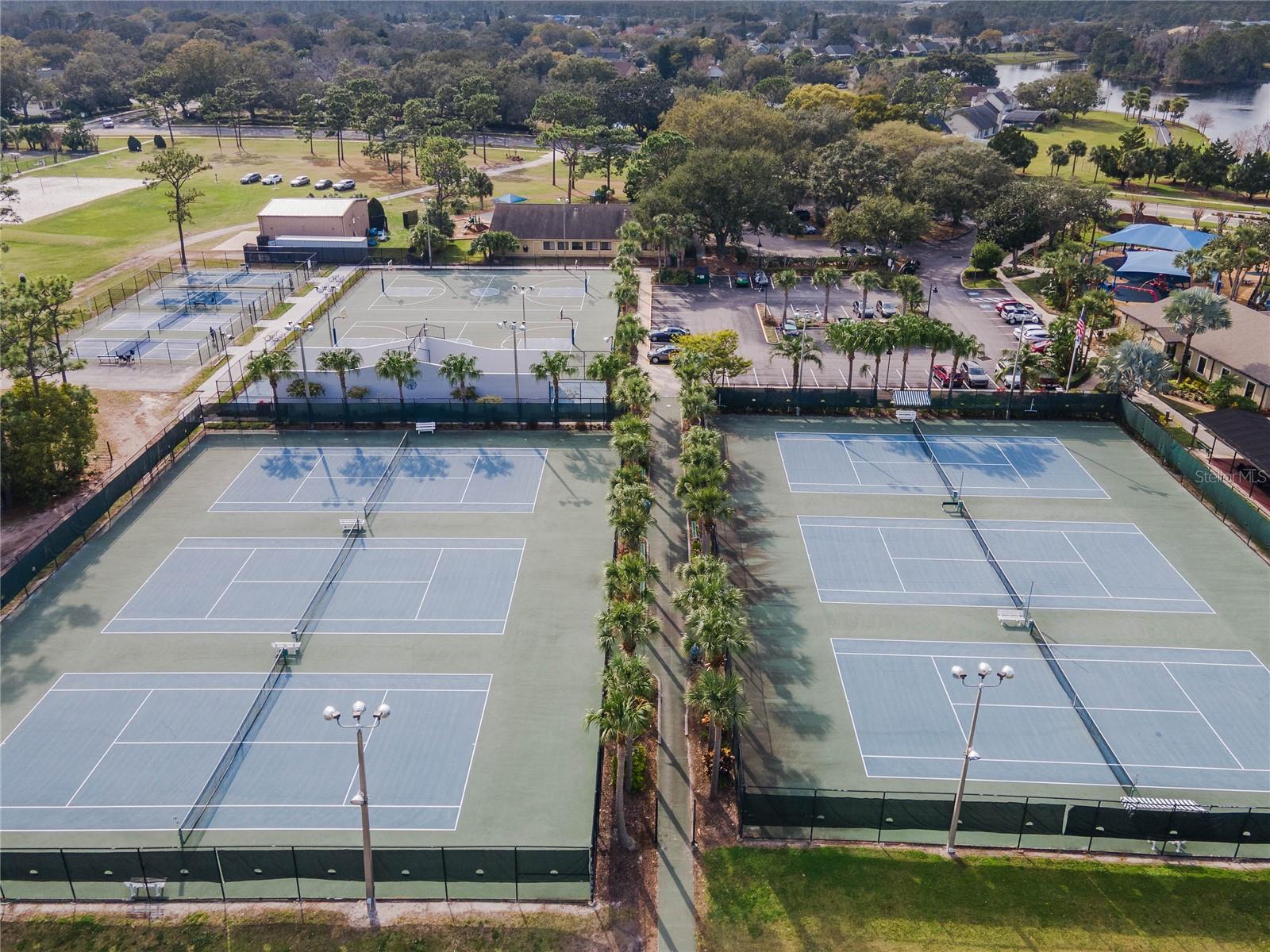 Image 39 of 50 For 505 Hallowell Circle