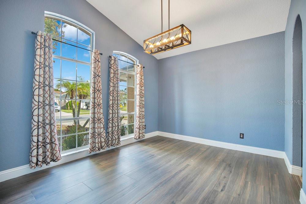 Image 8 of 50 For 505 Hallowell Circle