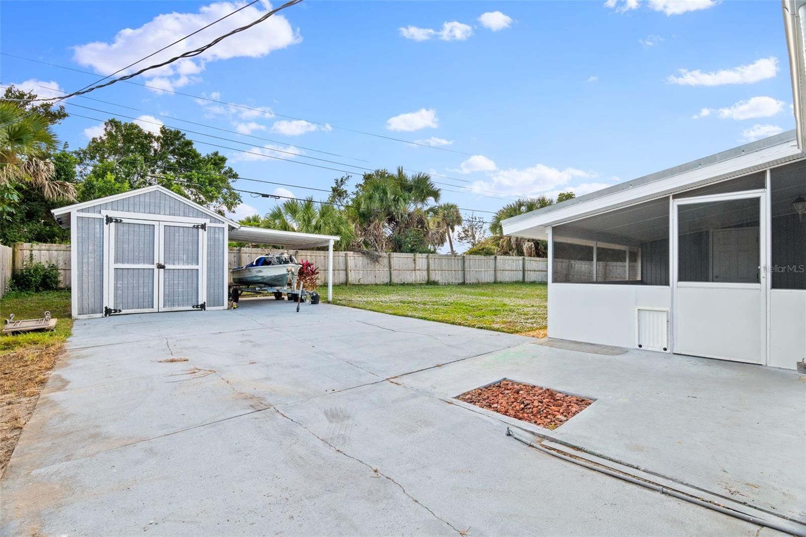 Image 27 of 27 For 1191 Daytona Drive Ne