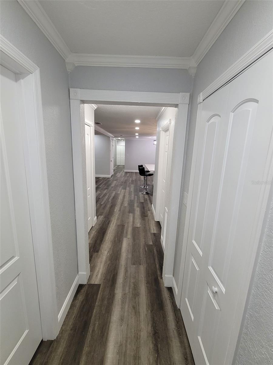 Image 19 of 20 For 4002 Thonotosassa Road