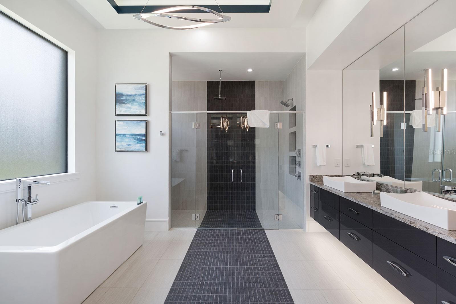 Image 18 of 46 For 751 Golden Bear Drive