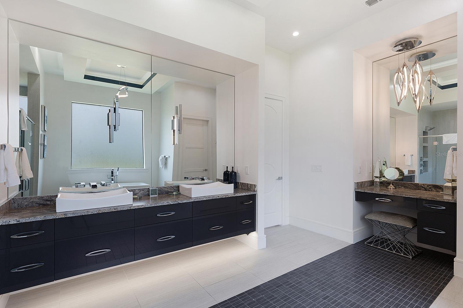 Image 19 of 46 For 751 Golden Bear Drive