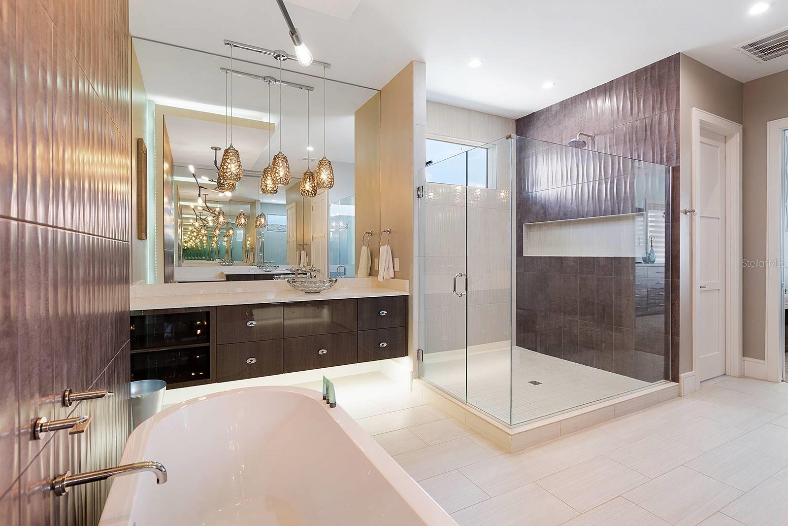 Image 34 of 46 For 751 Golden Bear Drive