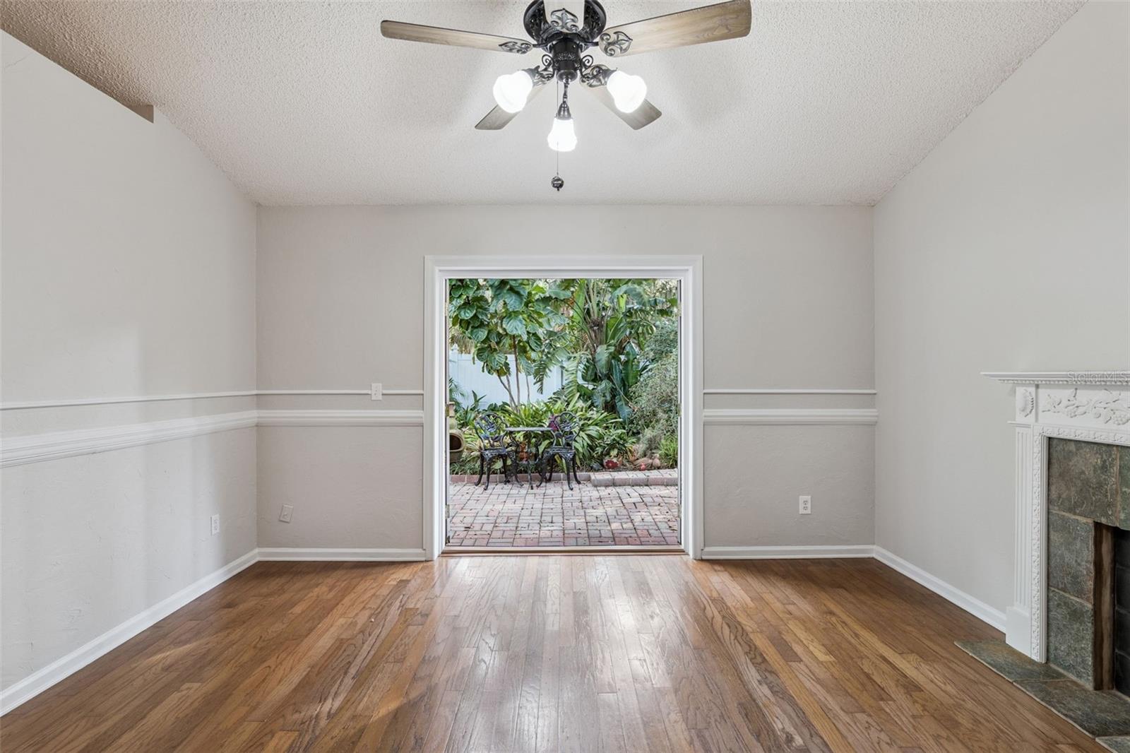 Image 10 of 34 For 192 Kelly Circle