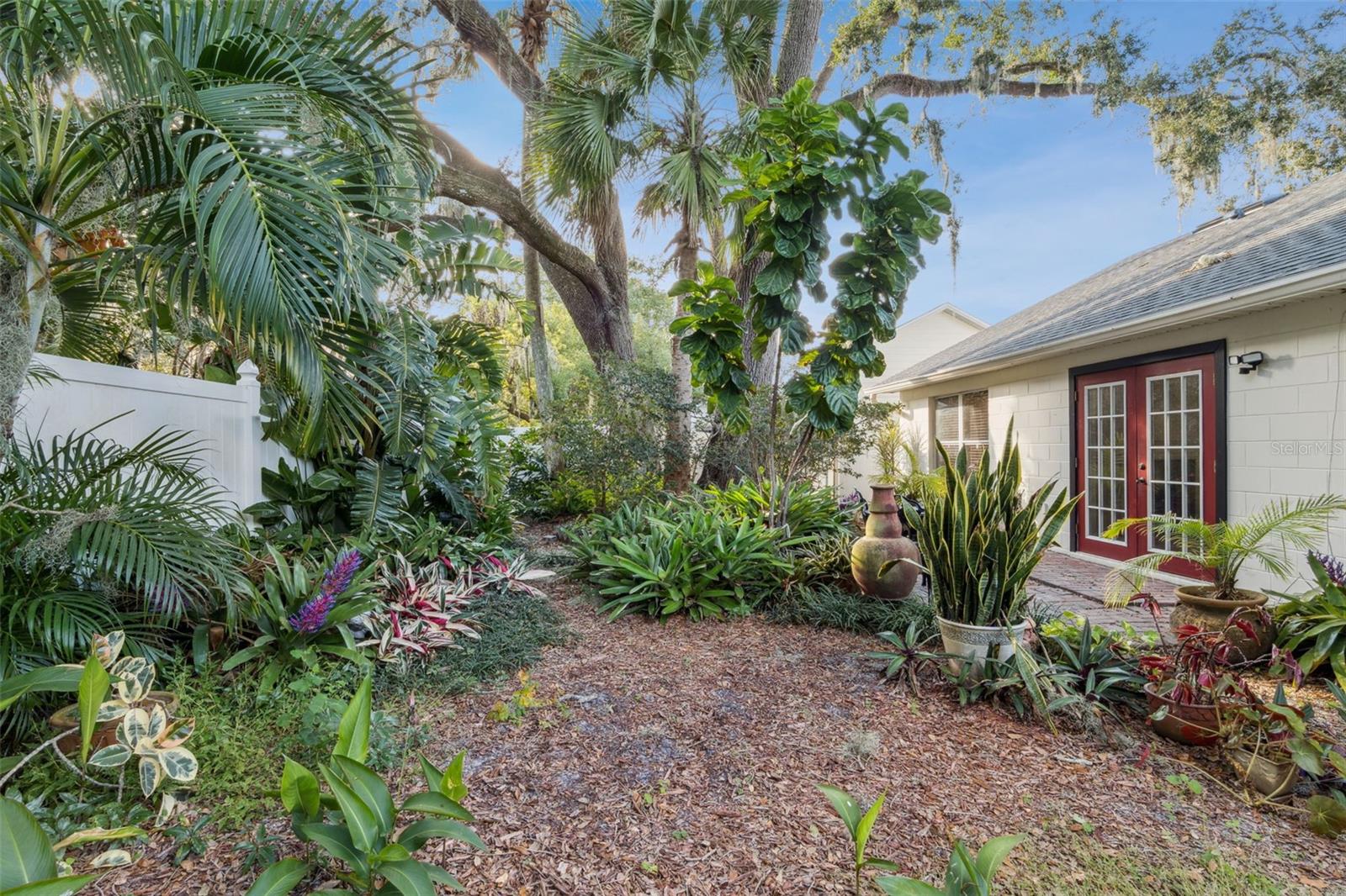 Image 27 of 34 For 192 Kelly Circle