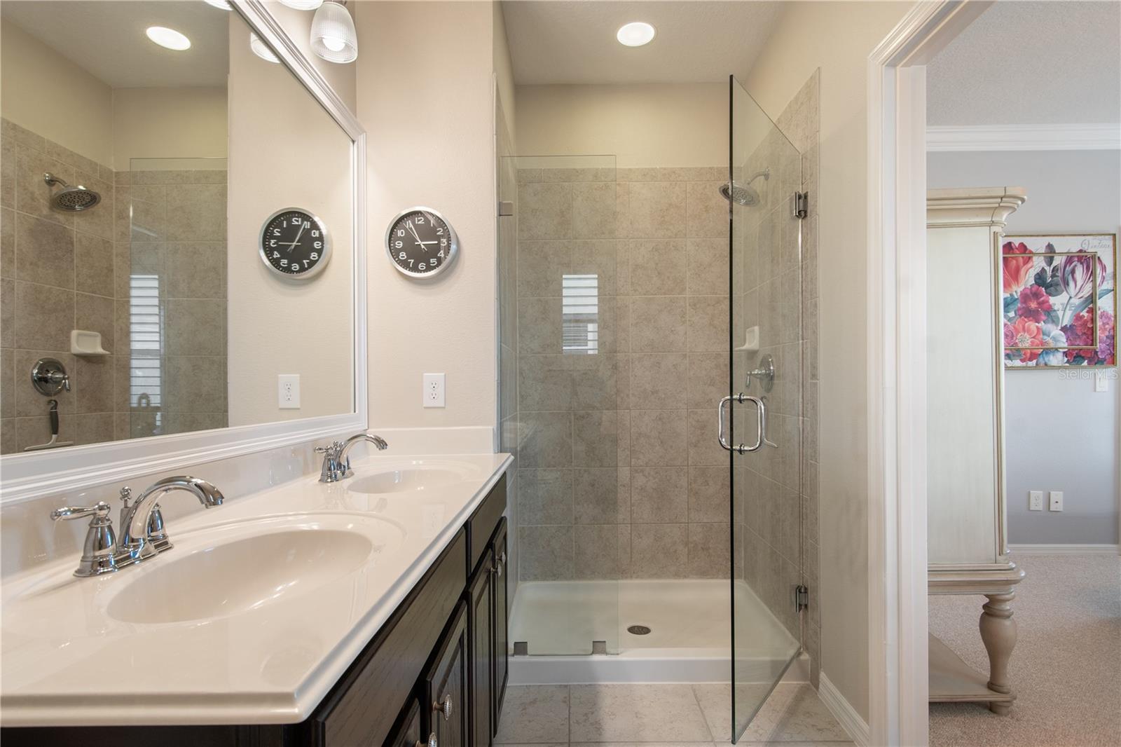 Image 16 of 33 For 7625 Sutherton Lane