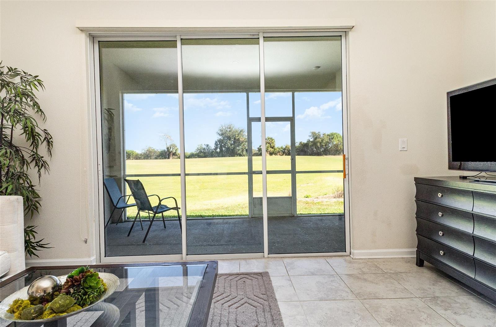 Image 7 of 30 For 787 Ocean Course Avenue 602