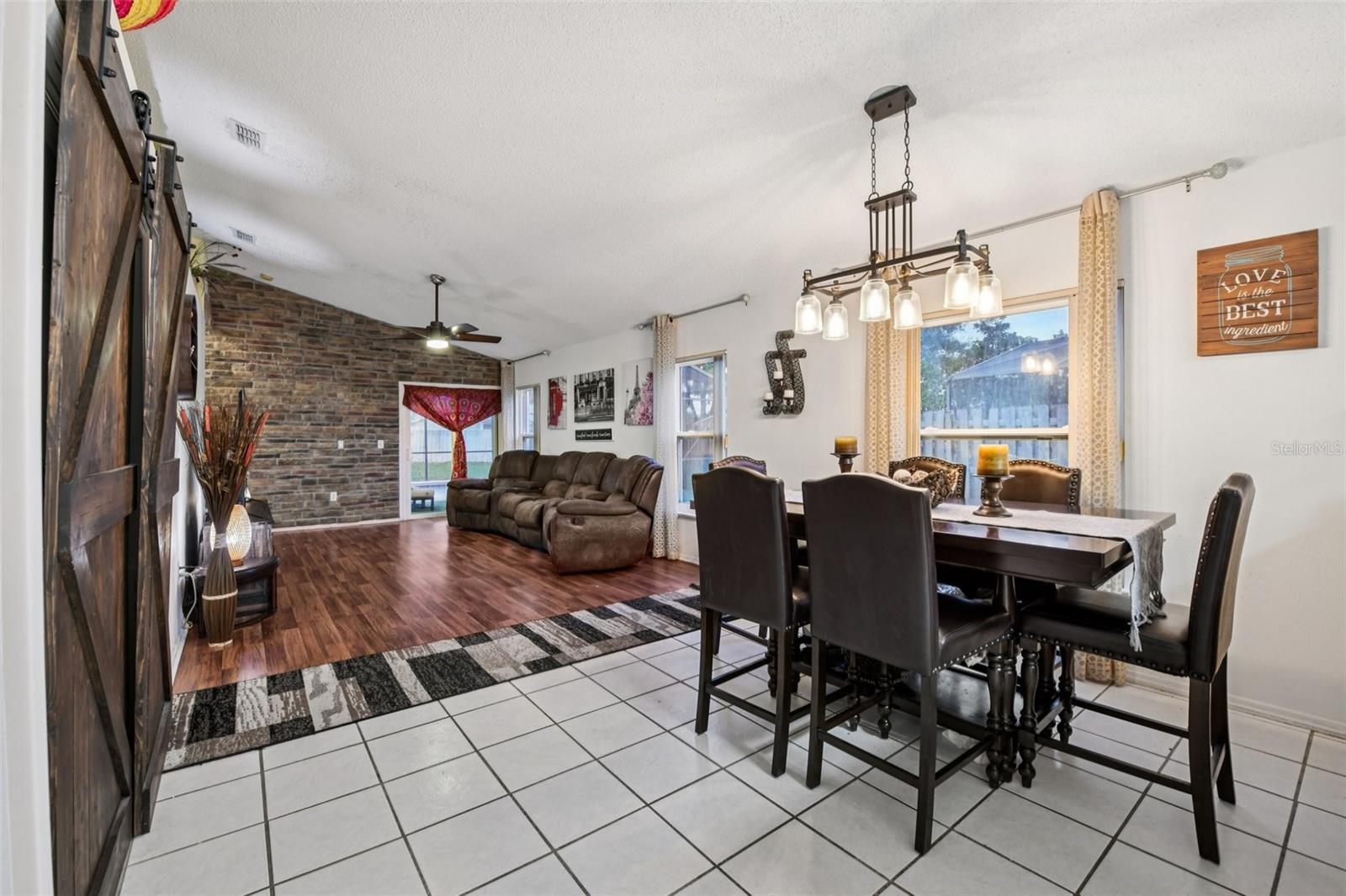 Image 12 of 32 For 1125 Carey Glen Circle