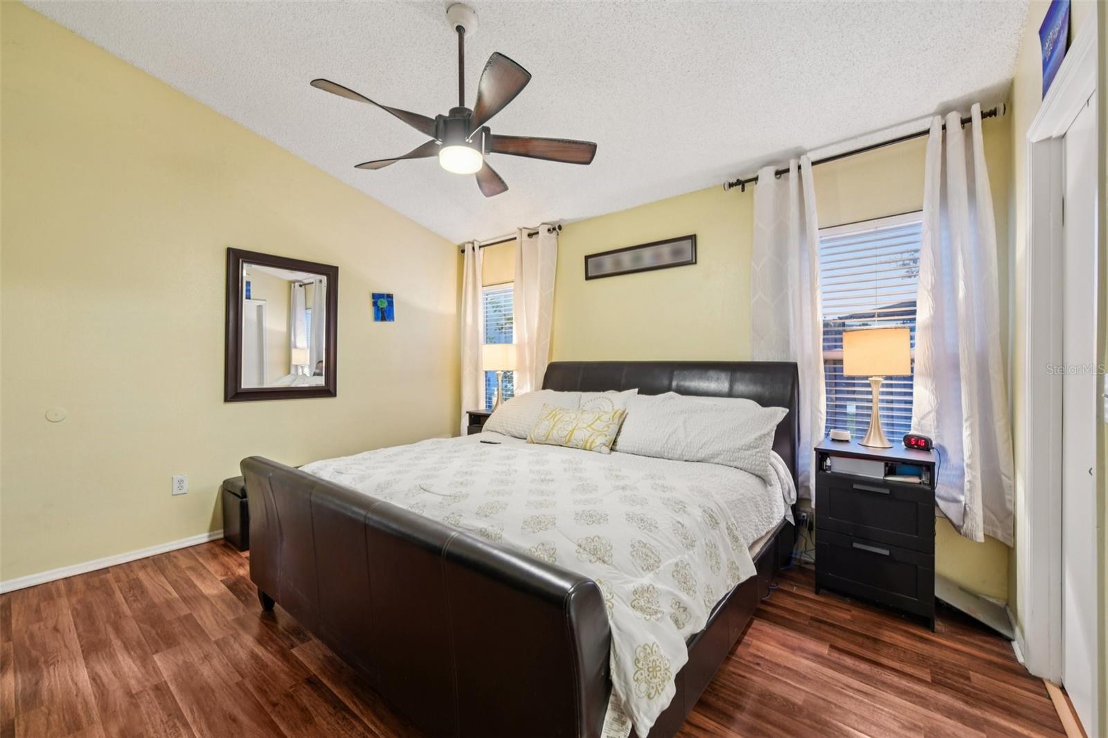 Image 14 of 32 For 1125 Carey Glen Circle