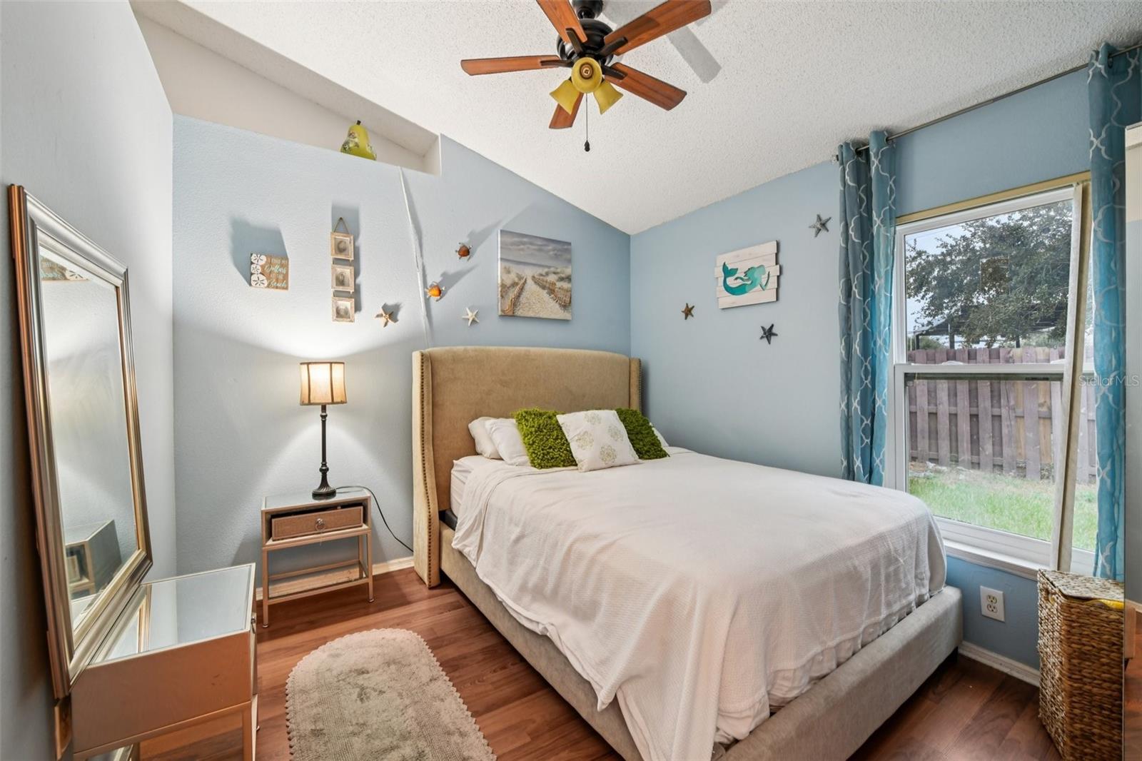 Image 18 of 32 For 1125 Carey Glen Circle