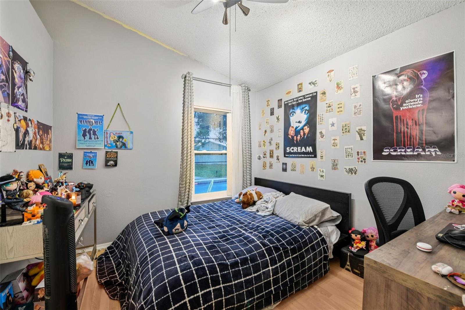 Image 21 of 32 For 1125 Carey Glen Circle