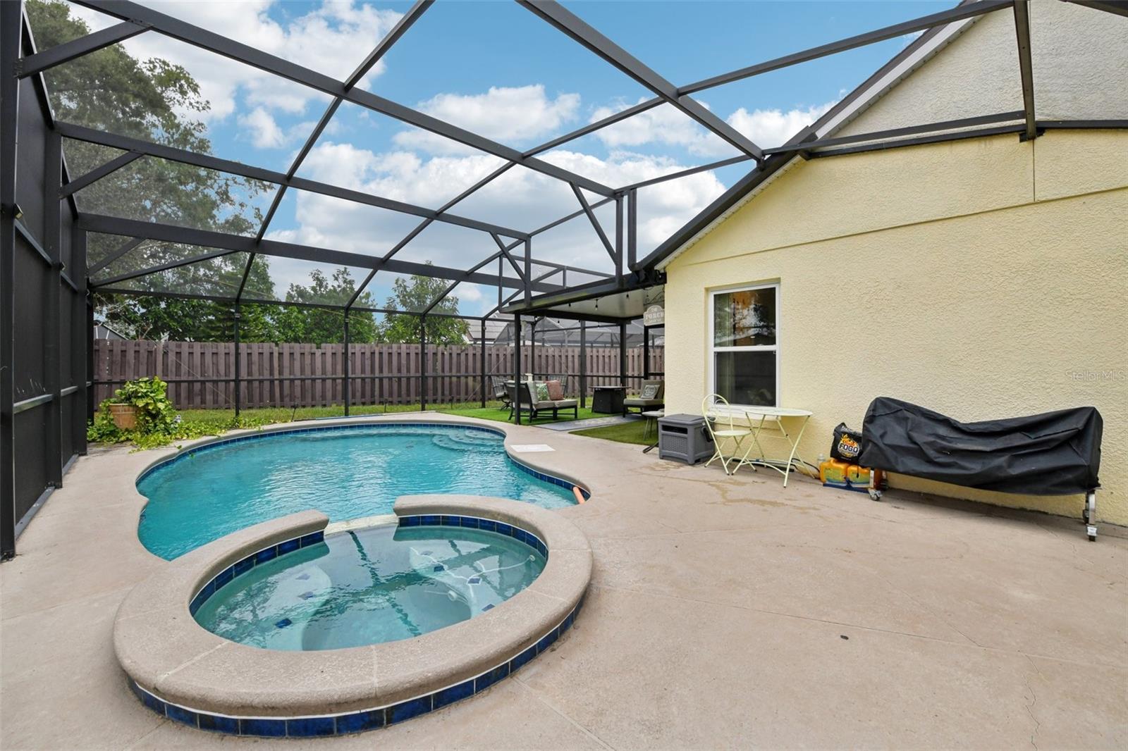 Image 25 of 32 For 1125 Carey Glen Circle