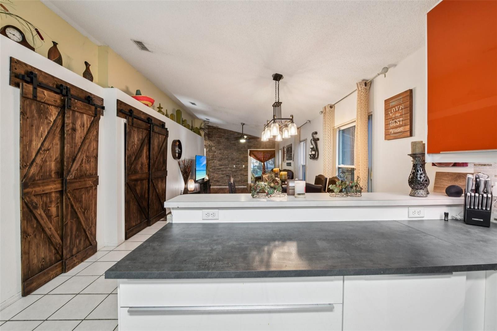 Image 7 of 32 For 1125 Carey Glen Circle